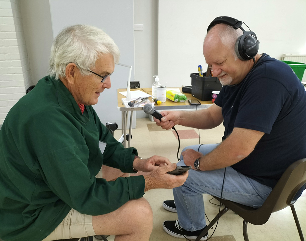 Chris Stone at the Alton Repair Cafe Chris Stone at the Alton Repair Cafe